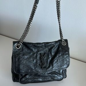 SAINT LAURENT “ NIKI MEDIUM QUILTED CRINKLED LEATHER SHOULDER/ CROSSBODY BAG”